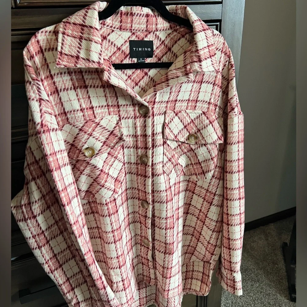 Shacket - Picture 2 of 4
